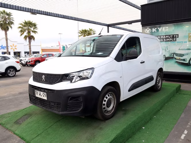 PEUGEOT PARTNER 2024