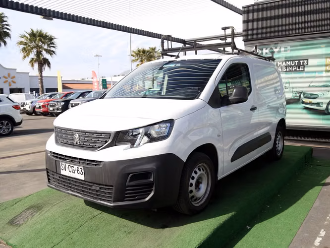PEUGEOT PARTNER 2023