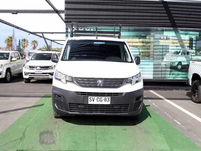 PEUGEOT PARTNER 2023