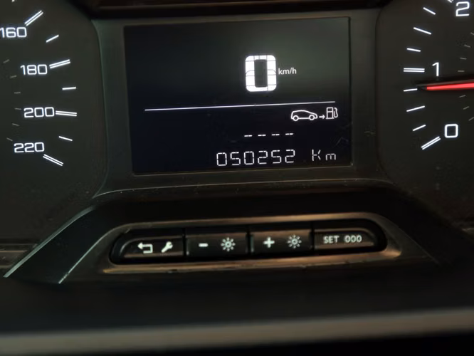 PEUGEOT PARTNER 2023
