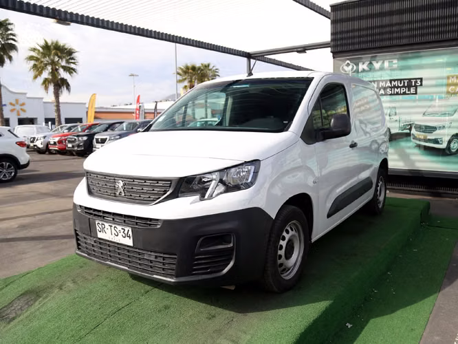 PEUGEOT PARTNER 2023