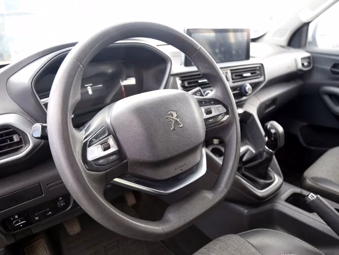 PEUGEOT LANDTREK 2023
