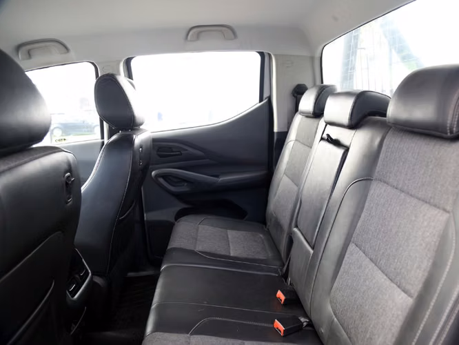 PEUGEOT LANDTREK 2023