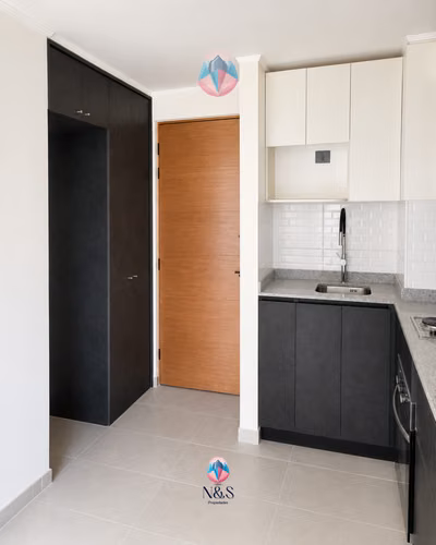 ARRIENDO MODERNO DEPARTAMENTO CON EXCELENTE CONECTIVIDAD
