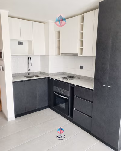 ARRIENDO MODERNO DEPARTAMENTO CON EXCELENTE CONECTIVIDAD