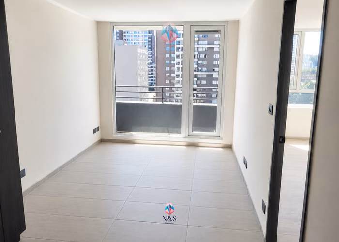ARRIENDO MODERNO DEPARTAMENTO CON EXCELENTE CONECTIVIDAD