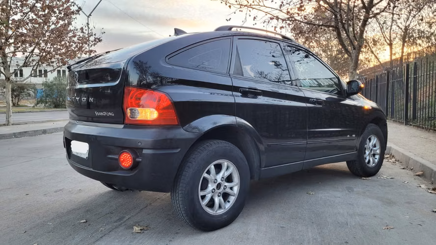 2010 SsangYong Actyon 2.0 XDI AY310 DIESEL 4X2 MT 5P.