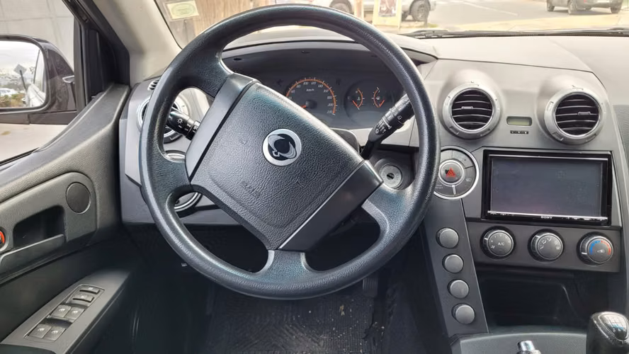 2010 SsangYong Actyon 2.0 XDI AY310 DIESEL 4X2 MT 5P.