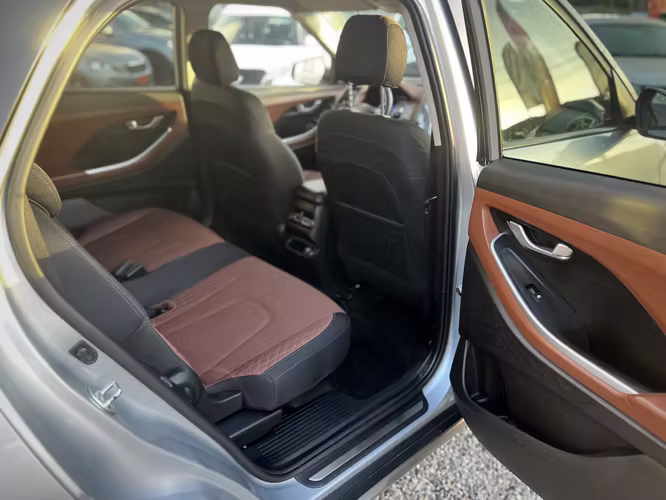 HYUNDAI CRETA GRAND 2.0 MT 2025