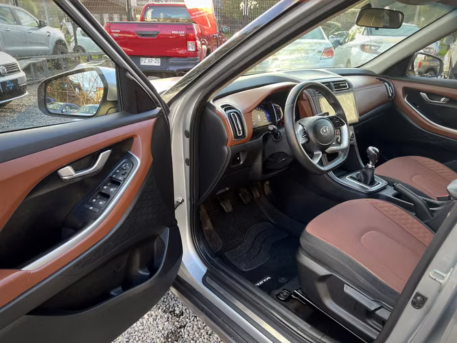 HYUNDAI CRETA GRAND 2.0 MT 2025