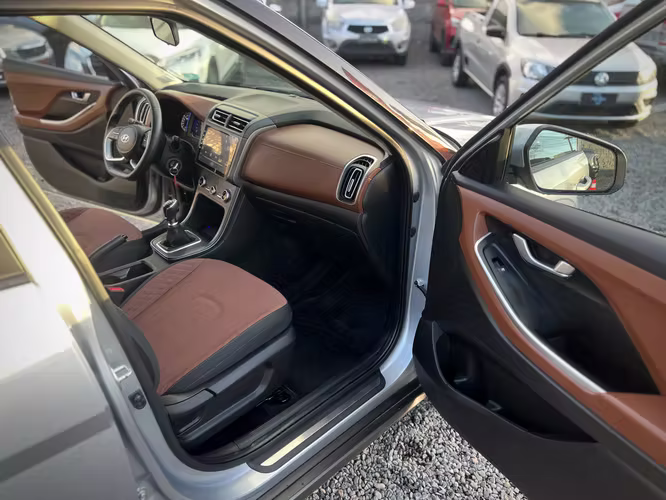 HYUNDAI CRETA GRAND 2.0 MT 2025