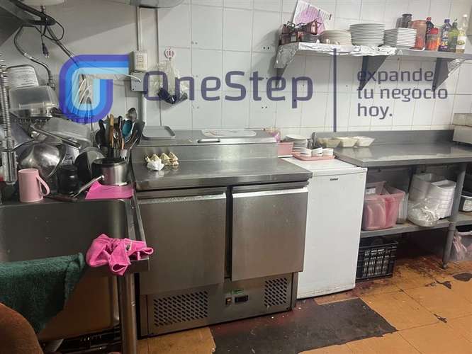 DERECHO LLAVES CAFETERÍA DE ALTO FLUJO CON TERRAZA. SANTIAGO - Imagen 7
