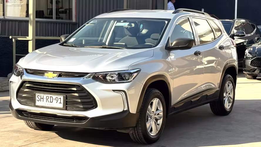 CHEVROLET TRACKER