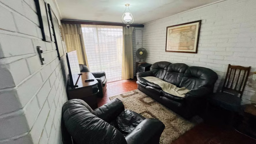 Casa Amplia con Gran Patio y Jardín (177802) - Imagen 6