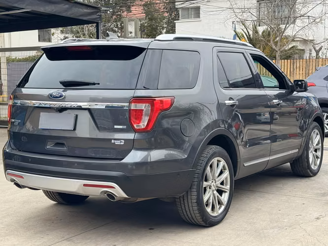 FORD EXPLORER - Imagen 4