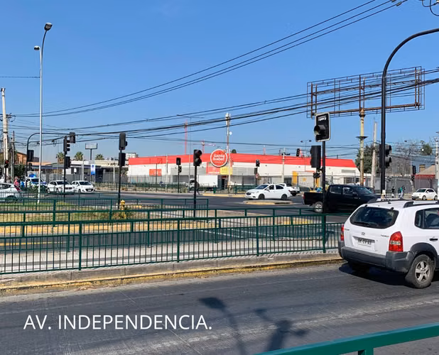 Terreno Esquina ZM-6 a Pasos del Metro Conchalí