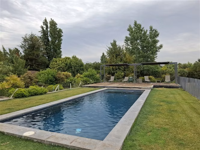 Los Ingleses 328 m2 en 5005 de terreno 5 D 5B estar piscina - Imagen 27