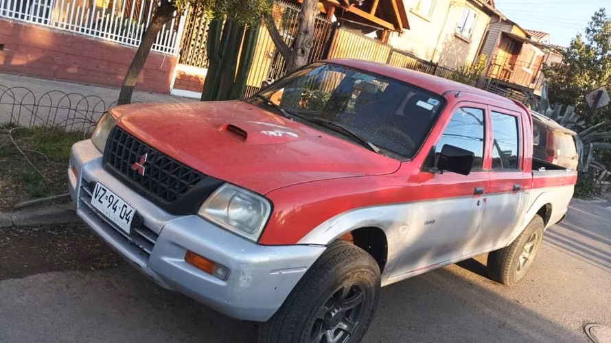 Camioneta Mitsubishi 2003