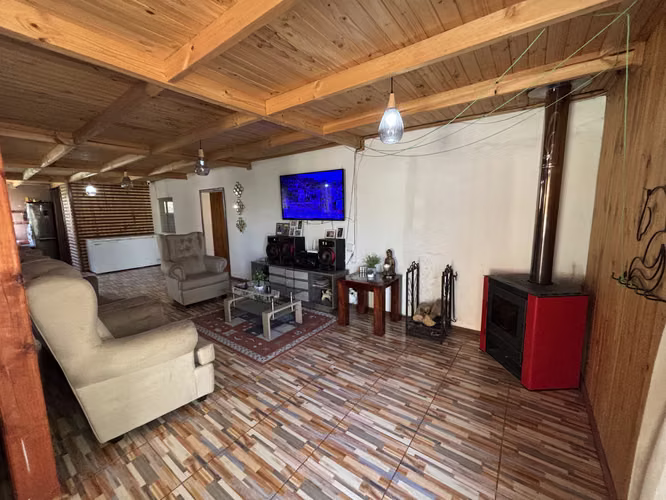 Casa más local comercial en ruta turística de Colbún