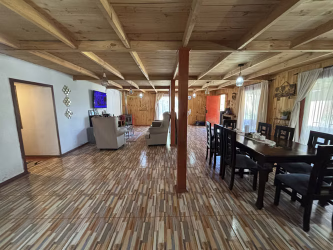 Parcela con casa + local comercial en ruta turística de Colbún