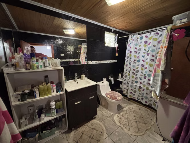 Parcela con casa + local comercial en ruta turística de Colbún