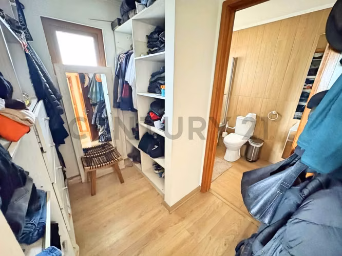 Se arrienda espectacular casa con piscina en Peñuelas