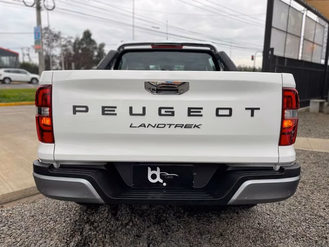 PEUGEOT LANDTREK ACTION