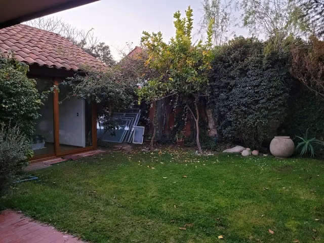 ARRIENDO EXCELENTE CASA LA REINA 3 DORMITORIOS, SERVICIO - Imagen 14