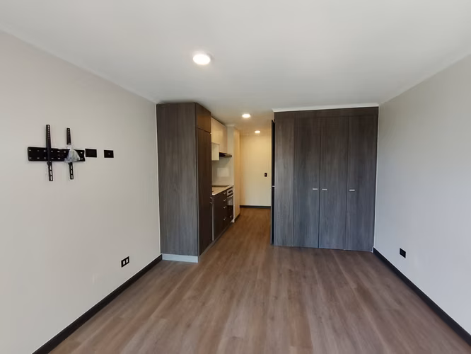 HOME STUDIO NUEVO CON 2 ESTACIONAMIENTOS Y REFRIGERADOR