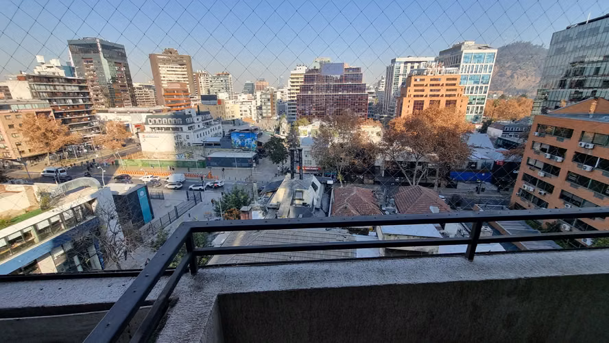 Moderno Departamento en Pleno Providencia (177840)