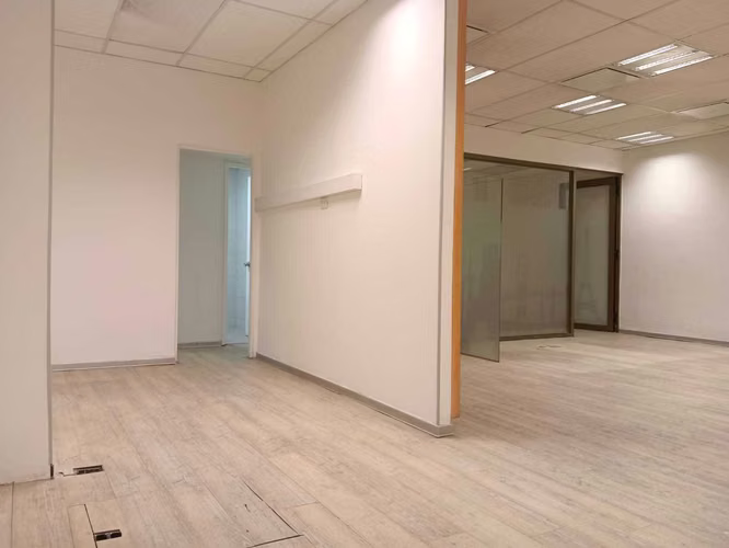 LOCAL COMERCIAL RECIÉN REMODELADO (177847)