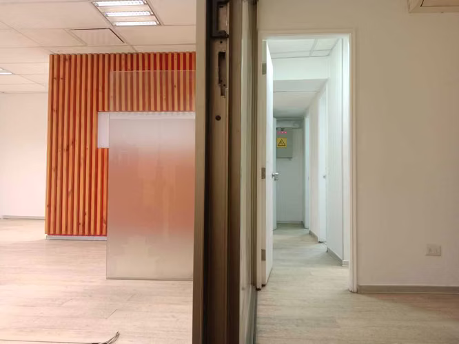 LOCAL COMERCIAL RECIÉN REMODELADO (177847)