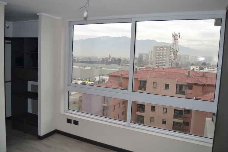 Moderno Depto. en la Comuna de La Cisterna (177852)