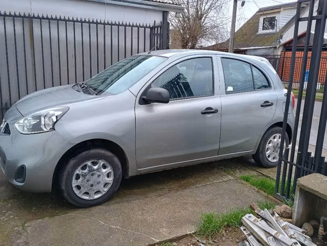 Se vende Nissan March 2019