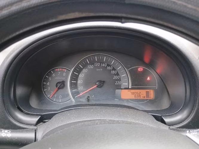 Se vende Nissan March 2019