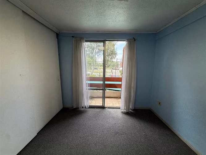 Casa en arriendo de 4 dorm. Metro Pajarito, Pudahuel