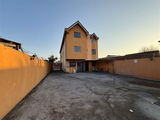 Hotel en arriendo en Talcahuano #137758