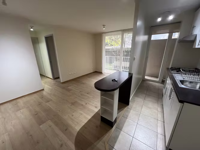 Arriendo en Chillan, departamento PRIMER PISO, 2 dormitorios, 2 baños con estacionamiento (I-a15) - Imagen 3