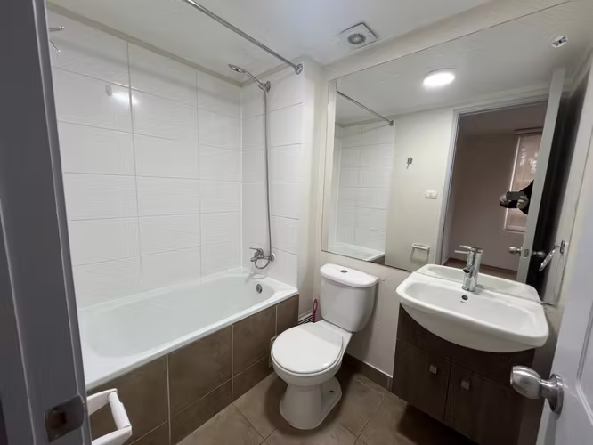Arriendo en Chillan, departamento PRIMER PISO, 2 dormitorios, 2 baños con estacionamiento (I-a15) - Imagen 10