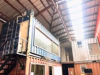Galpón 450m2en independencia con recepción