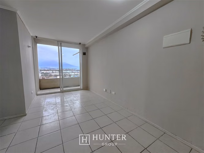 Departamento en arriendo de 3 dorm. en San Miguel