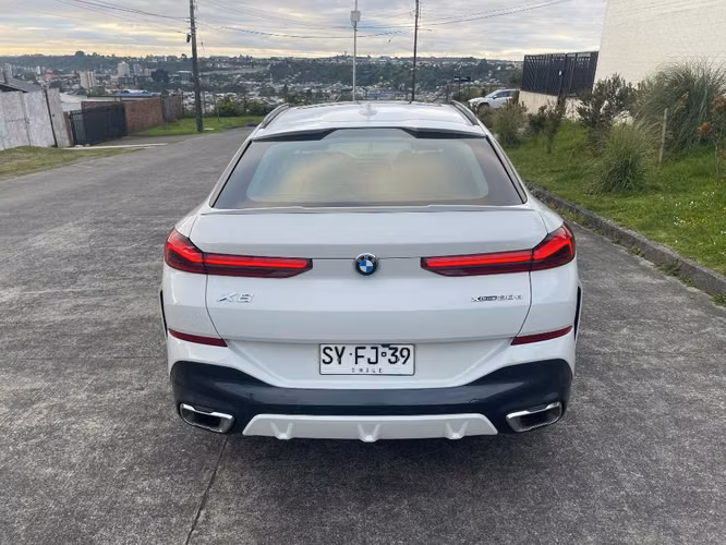 BMW X6 XDRIVE 30D Serie M Sport 4x4 Diesel (crédito o contado )