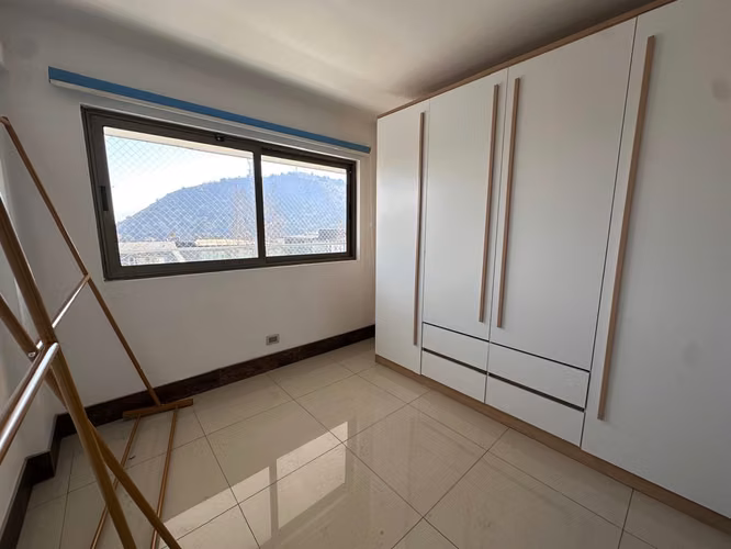 DEPARTAMENTO 3D+2B LO BARNECHEA (177876)