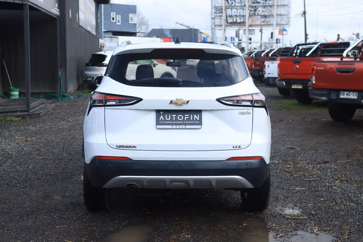CHEVROLET GROOVE SUV 2023 FULL AC CAJA MT 4X2