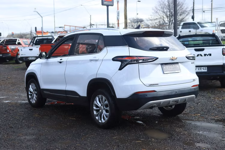 CHEVROLET GROOVE SUV 2023 FULL AC CAJA MT 4X2