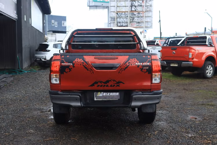 TOYOTA HILUX DX FULL EQUIPO AÑO 2022 2.4 CAJA 6TA AC DCAB