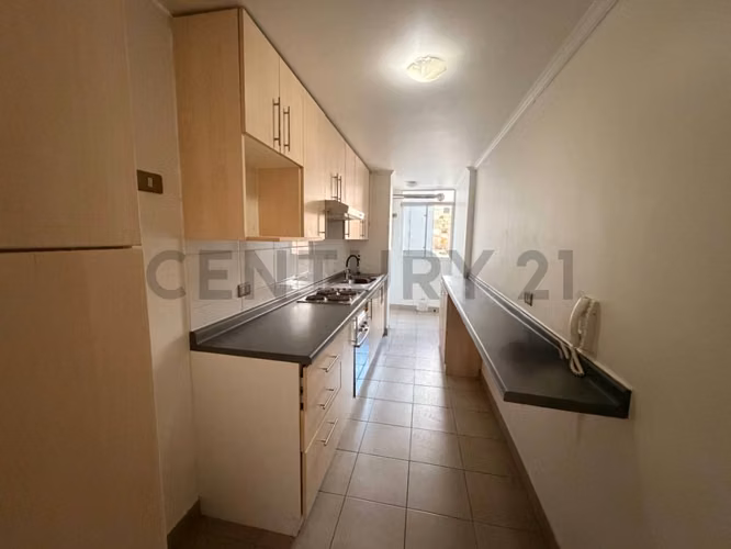 Arriendo departamento a pasos de Juan Cisternas