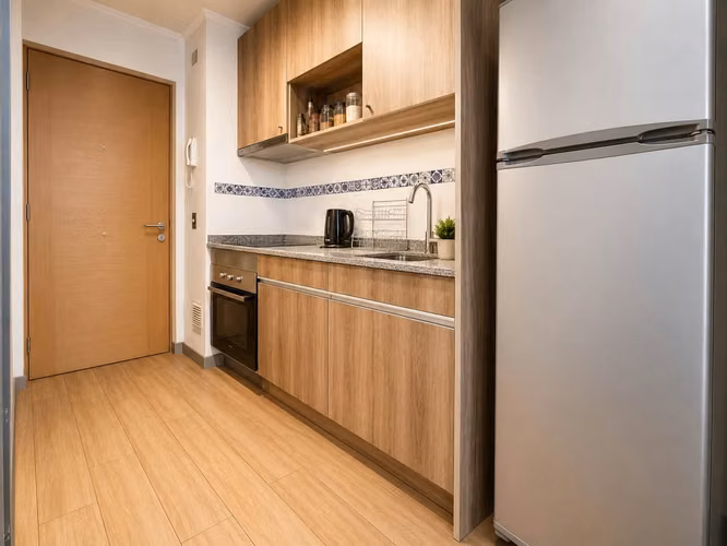 SE ARRIENDA DEPARTAMENTO EDIFICIO BARCELONA CON AMPLIA TERRAZA - Imagen 4
