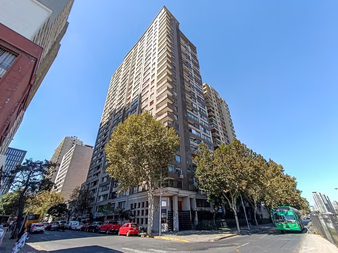 OPORTUNIDAD UNICA 1D1B EN PLENO SANTIAGO CENTRO
