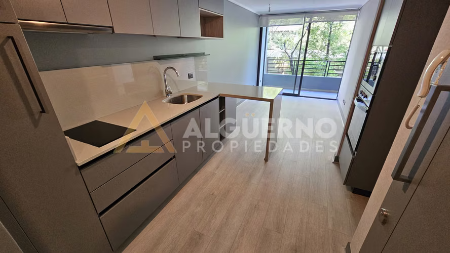 ARRIENDO DPTO 1D1B1BOD CON AMPLIO BALCON METRO TOESCA